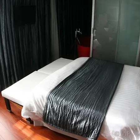 Otel Saint Christophe Aix En Provence 4*